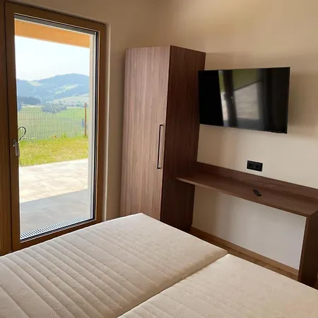 Bergchalet Mit Panoramablick 木屋 Diex